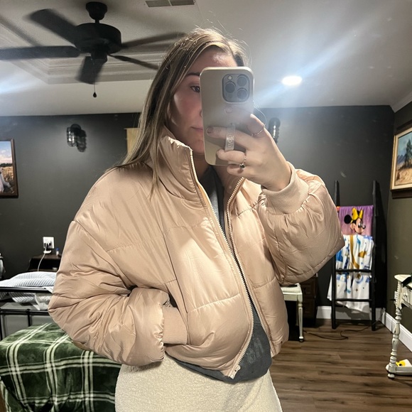 Khaki puffer cropped coat - Picture 2 of 3